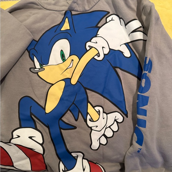 Nike Black and Red Jumpman Kids Sweatshirt and Green Black history sweater! - Picture 5 of 6